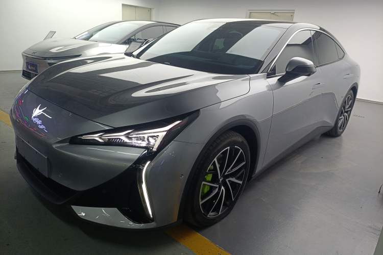 Used ARCFOX Alpha S5 2024 560MAX 185kW