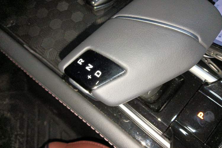 Used Changan Eado 2023 Changan Edition PLUS Blue Whale NE 1.4T GDI DCT Prestige Version
