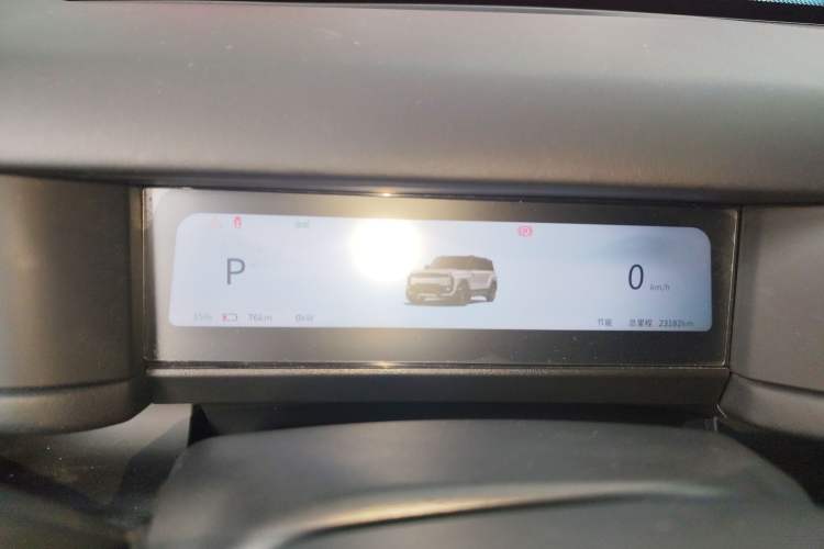 Used iCAR 03T 2024 501km Four-wheel Drive Long-Range Version Instrument Cluster