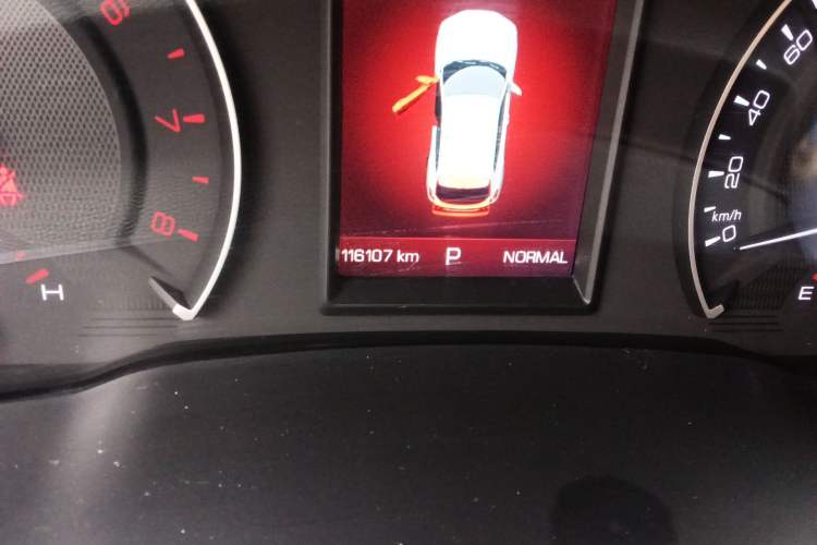 Used Wey VV5 2017 2.0T Ultra-Luxury Version Odometer Close Up