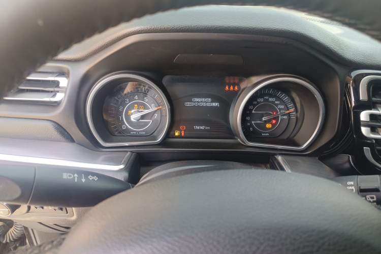 Used Jeep Grand Commander 2018 2.0T Four-Wheel Drive Enjoyment Version China V Instrument Cluster