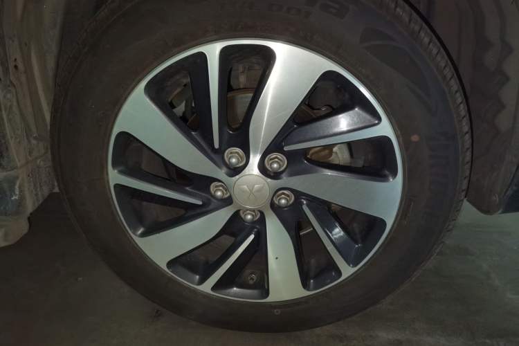 Used Mitsubishi ASX 2016 2.0L CVT Two-Wheel Drive Navigation Edition Right Front Wheel Hub