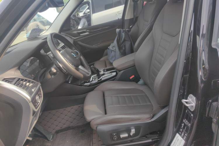 Used BMW X3 2021 xDrive30i Luxury Model with M Sport Package
