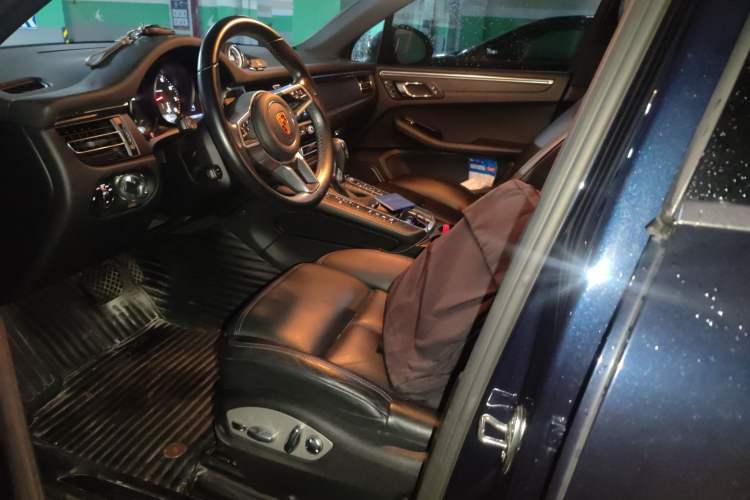 Used Porsche Macan 2020 Macan 2.0T