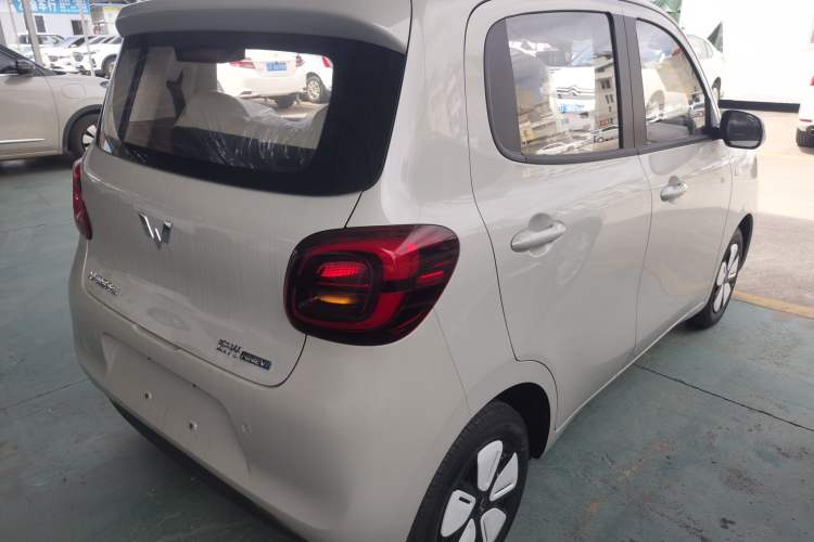 Used Wuling Hongguang MINIEV 2025 Four-Door Version Advanced Edition