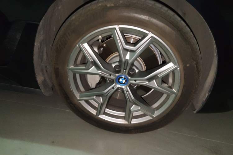 Used BMW i3 2024 eDrive 35 L
