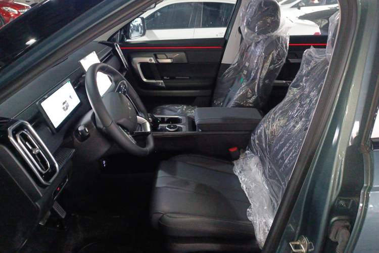 Used Chery Explore 06 2025 Urban Edition 1.6T Two-Wheel Drive Luxury
