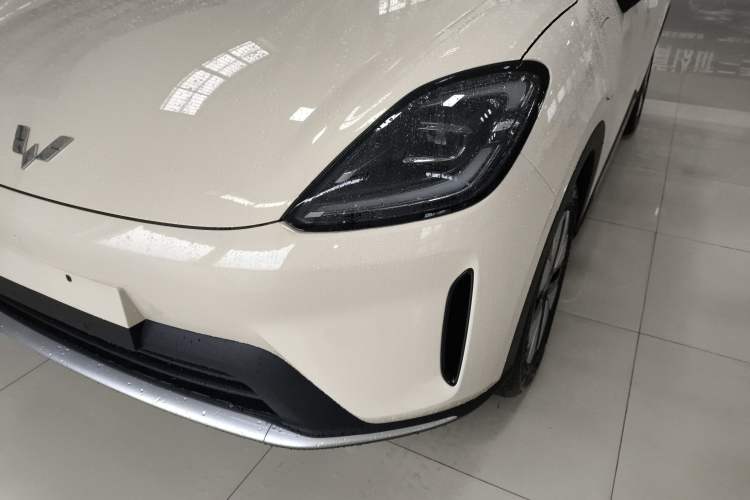 Used Wuling Bingo S 2025 Model 325km Deluxe Edition
