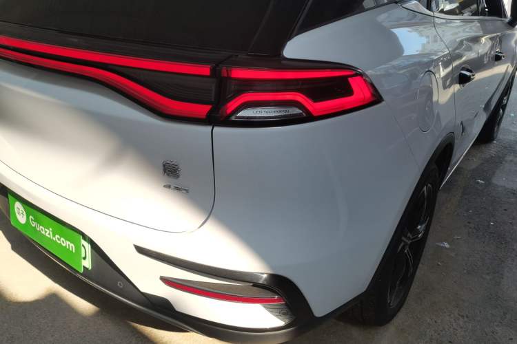 Used BYD Tang New Energy 2021 DM 2.0T Four-Wheel Drive High-Performance Luxury Model
