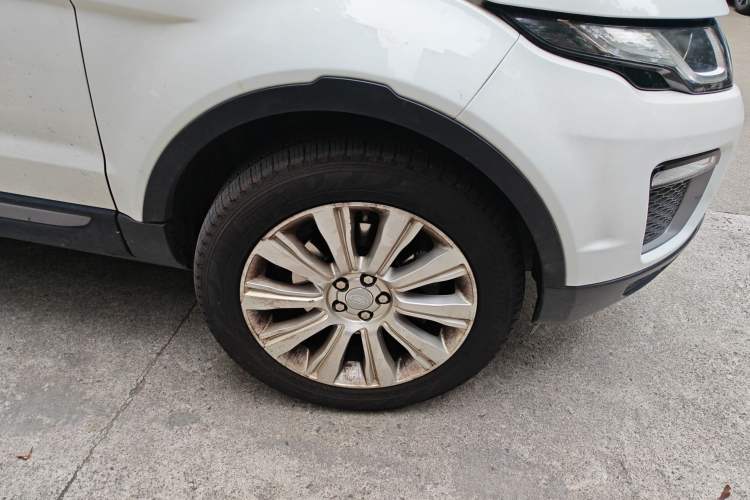 Used Land Rover Range Rover Evoque 2017 2.0T SE Smart Glow Edition
