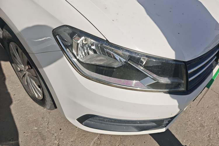 Used Volkswagen Santana 2016 1.4L Manual Fashion Edition