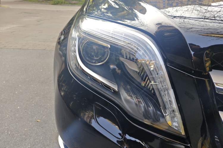 Used Mercedes-Benz GLK-Class 2013 Facelift GLK 300 4MATIC Fashion Edition