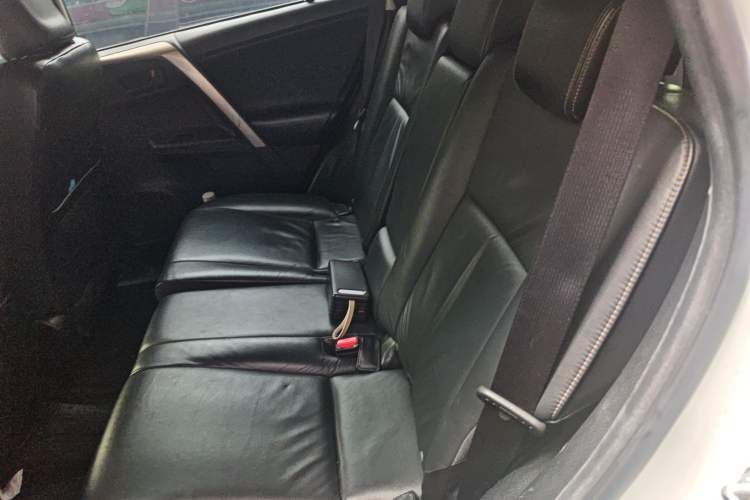 Used Toyota RAV4 2013 2.5L Automatic 4x4 Elite Edition Left Rear Seat