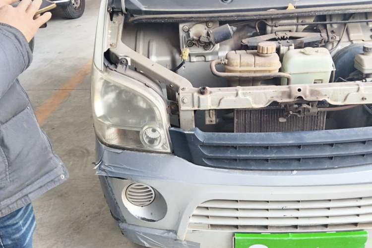Used Wuling Zhiguang 2010 1.0L New Version Practical Short-Body L2Y