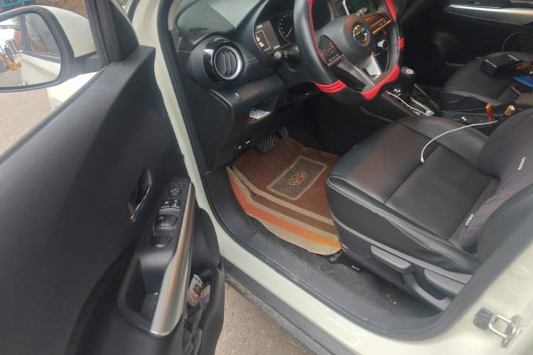 Used Nissan Kicks 2021 1.5L XV CVT Smart Connect Luxury Edition