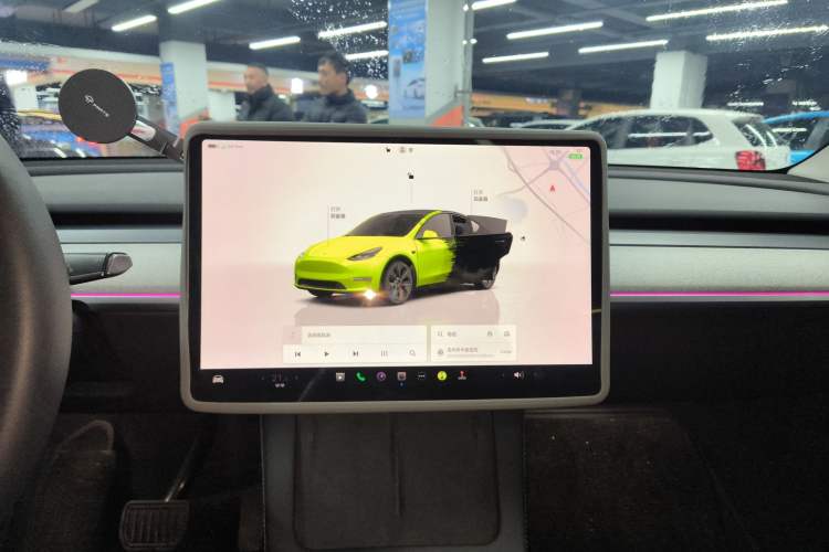 Used Tesla Model Y 2023 Long-Range All-Wheel-Drive Version