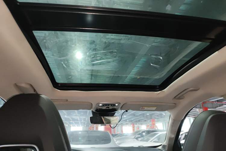 Used Lynk & Co 01 2019 2.0T Two-Wheel-Drive Pro Version China VI Standard