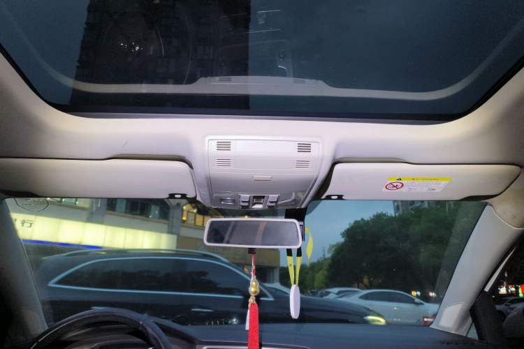 Used Volkswagen Golf 2016 1.6L Automatic Comfort Model Headliner