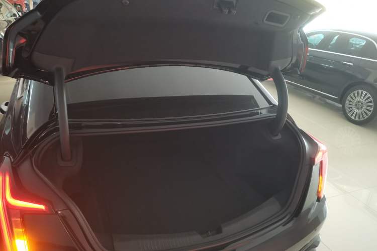 Used Cadillac CT5 2022 28T Luxury Version (Standard Edition) Trunk