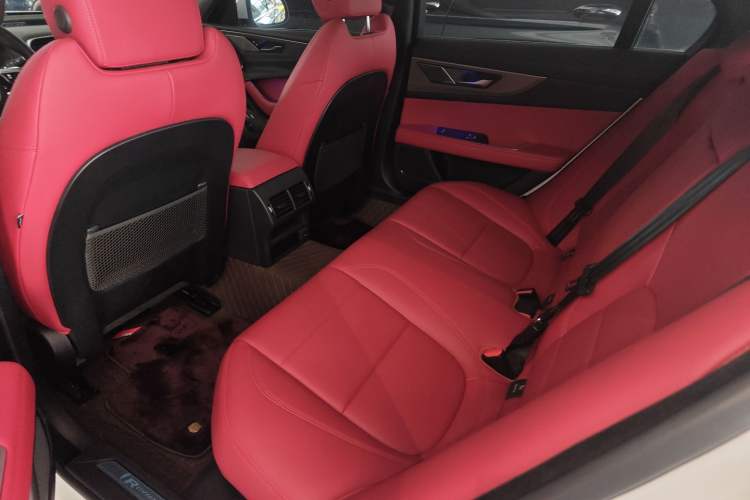 Used Jaguar XEL 2024 2.0T 250 PS R-DYNAMIC S Advanced Sport Edition
