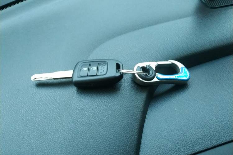 Used Honda Fit 2018 1.5L CVT Comfort Sunroof Version Vehicle Key