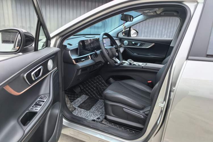 Used Chery OMODA 2023 1.5T CVT New Dynamic Edition Driver Seat