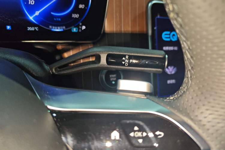 Used Mercedes-Benz EQE 2022 350 Pioneer Edition Gear Lever