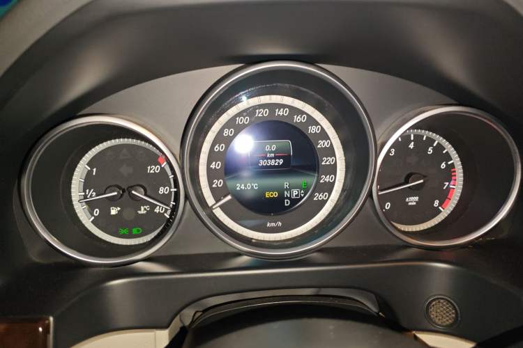 Used Mercedes-Benz E-Class 2015 E 200 L
