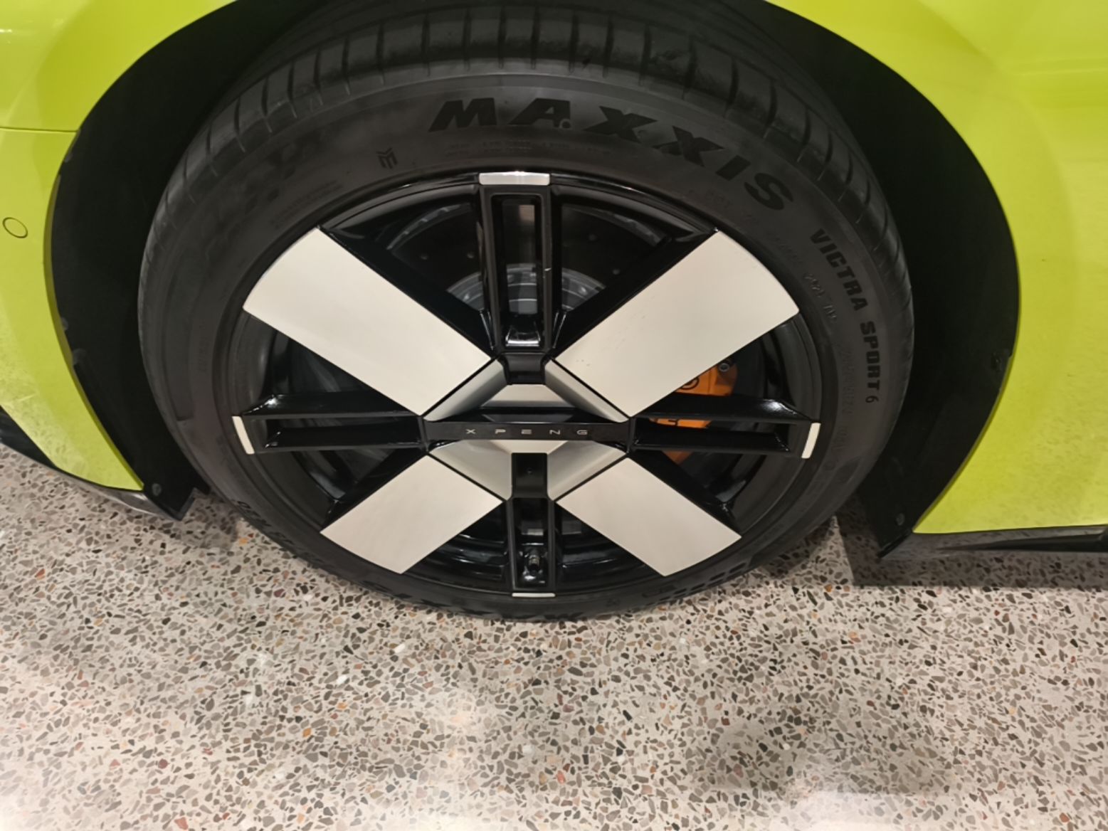 XPeng P7 2025 Model—750 All-Wheel-Drive High-Performance Ultra — снимка 10