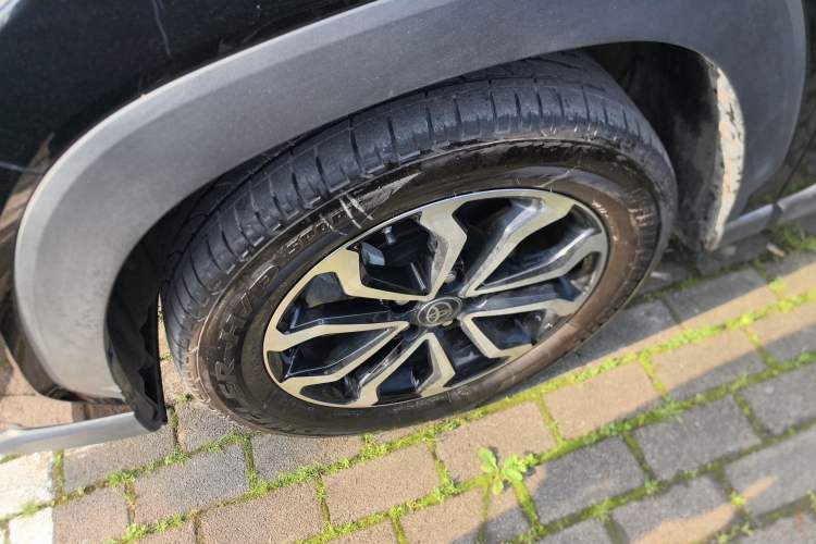 Used Toyota FRONTLANDER 2023 2.0L CVT Luxury Edition