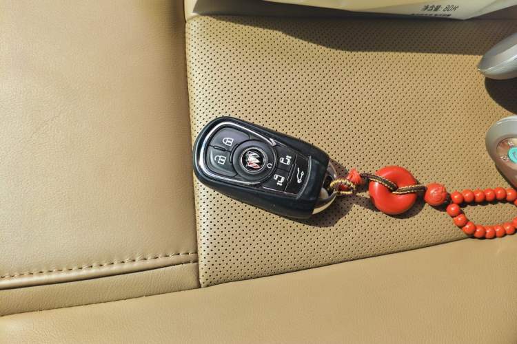 Used Buick GL8 2020 ES Land Cruiser 653T Flagship Model