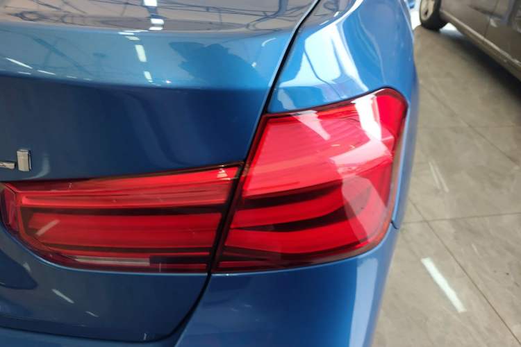 Used BMW 3 Series 2018 320Li Leading Model M Sport Package