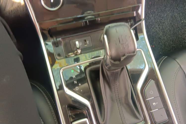 Used Chery Arrizo GX 2018 1.5T CVT Color Version China V Standard Gear Lever