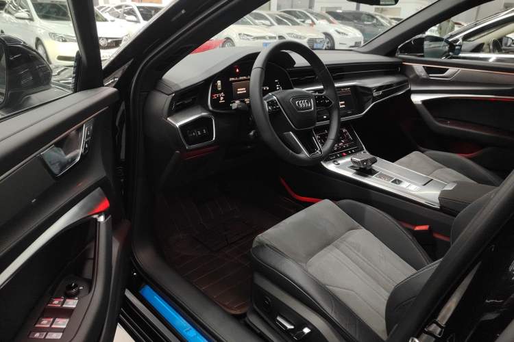 Used Audi A6L 2024 40 TFSI Luxury Dynamic Edition
