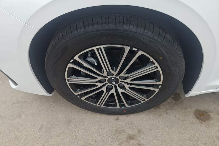 Used Geely Auto Preface 2026 Model Oriental Yao 1.5TD Fuyao Edition
