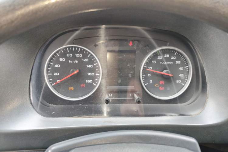 Used Iveco Power Daily 2017 2.5T Classic A32 Mid-Roof 6-7 Seater Bus 47Z5
