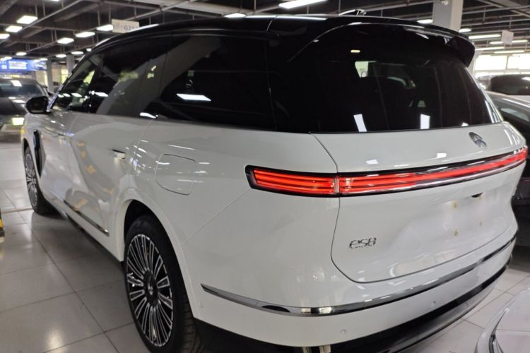 Used Nio ES8 2026 Model 6-seat Executive Luxury Edition Rear Left 45 Deg