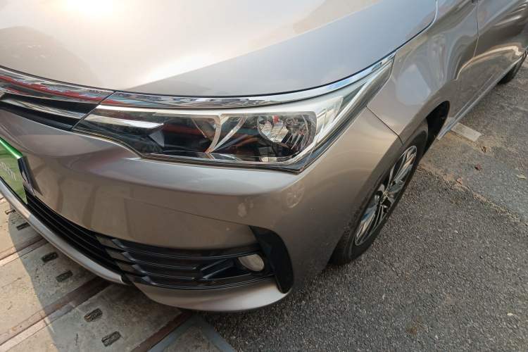 Used Toyota Corolla 2017 Revised Version 1.2T S-CVT GL-i Left Front Headlight