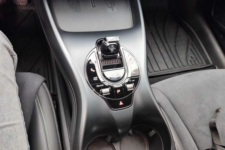 Used BYD Seal 2022 650 km All-Wheel-Drive Performance Version
