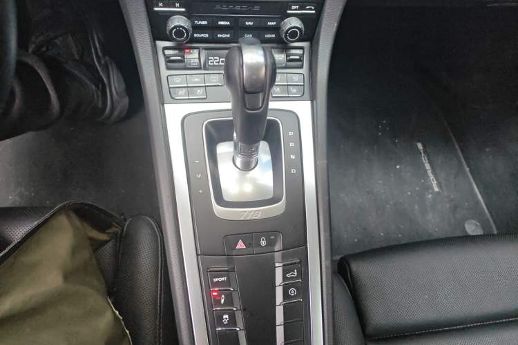 Used Porsche 718 2016 Cayman 2.0T