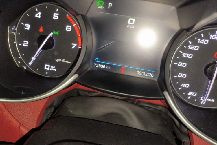 Used Alfa Romeo Giulia 2021 2.0T 280HP Luxury Sport Edition
