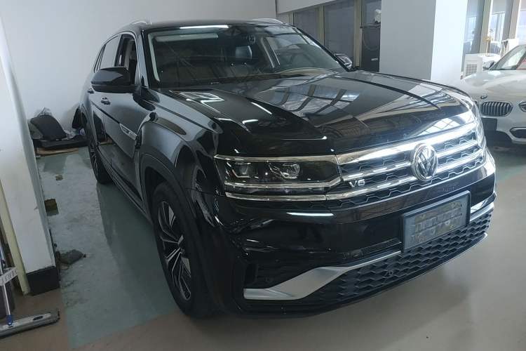 Used Volkswagen Teramont X 2019 530 V6 Four-Wheel Drive Prestige Luxury Edition Front Right 45 Deg