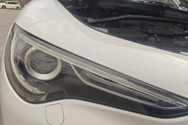 Used Alfa Romeo Stelvio 2017 2.0T 280HP Luxury Edition Right Front Headlight