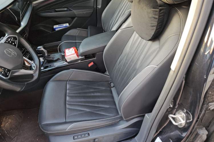 Used Volkswagen Passat 2023 Facelift 330TSI Prestige Edition Left Front Seat