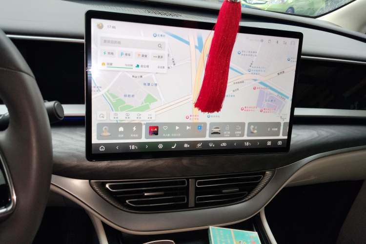 Used Denza D9 2024 DM-i 980 Four-Wheel Drive Prestige Model
