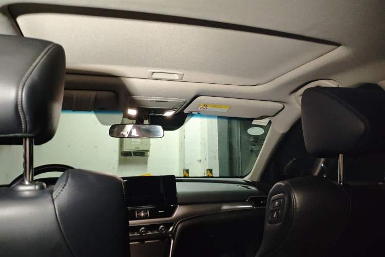 Used Honda Accord 2018 Rui Hybrid 2.0L Rui Ling Edition China VI
