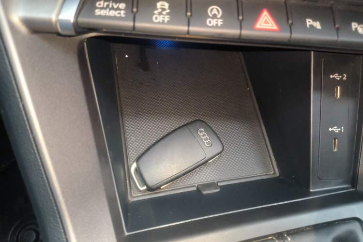 Used Audi Q3 2022 40 TFSI Fashion Dynamic Model