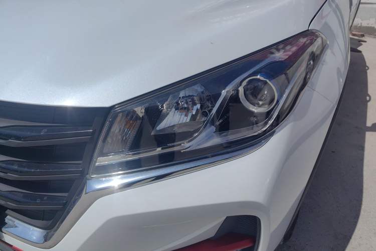 Used Dongfeng Fengon 500 2021 1.5L CVT Enjoyment Version Left Front Headlight