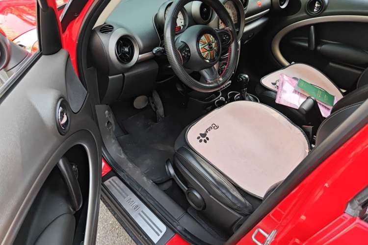 Used MINI Countryman 2011 1.6L COOPER Fun Driver Seat