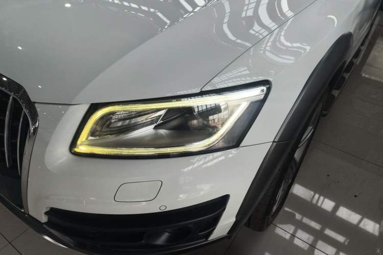 Used Audi Q5 2013 45 TFSI quattro off-road version